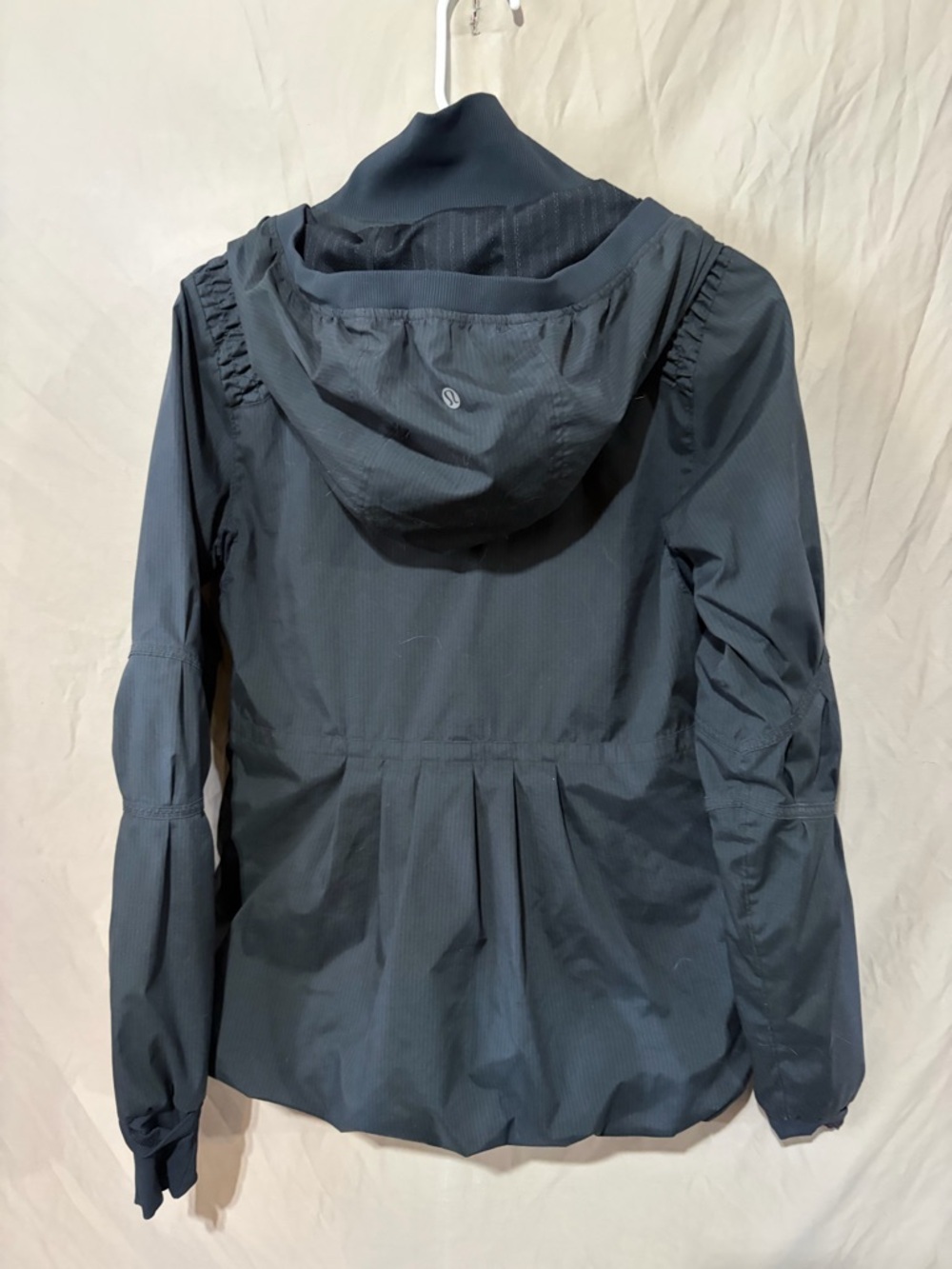 Lululemon black jacket - Picture 3 of 4